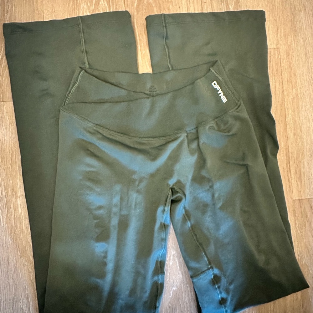 DFYNE, willow vision flare Leggings